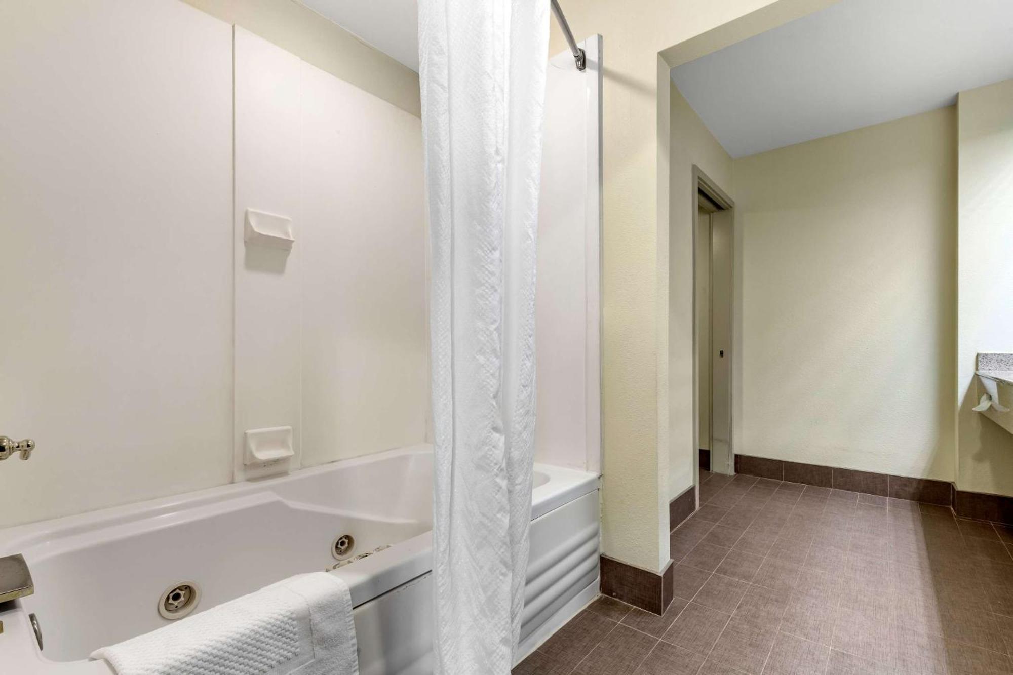 Sleep Inn Matthews-Charlotte Ngoại thất bức ảnh